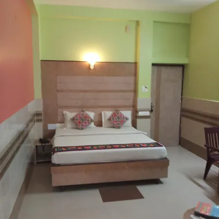 The Tara Residency Hotel 3*